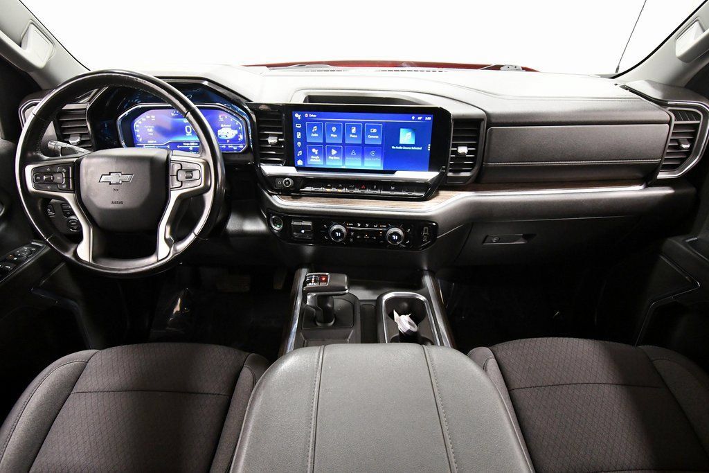 Used 2023 Chevrolet Silverado 1500 RST w/ Protection Package AWD/4WD image 3