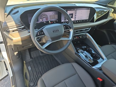 New 2026 Audi Q5 Premium AWD/4WD image 16