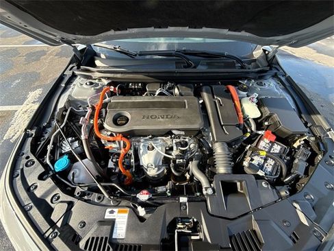 Certified 2025 Honda Accord Sport image 40