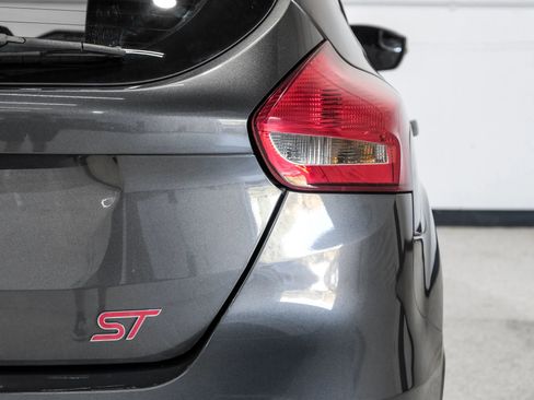 Used 2015 Ford Focus ST w/ Equipment Group 401A image 58