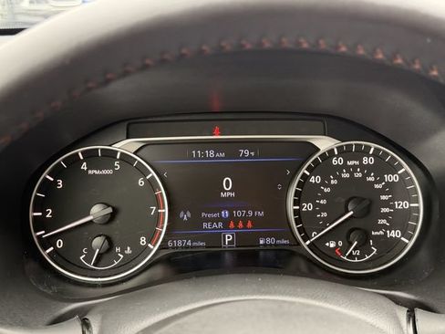 Used 2024 Nissan Altima 2.5 SR FWD image 24