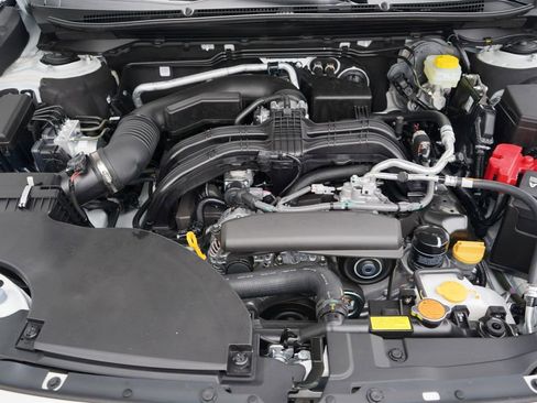 Used 2025 Subaru Outback Premium image 20