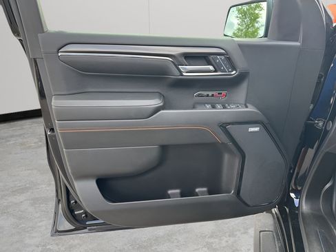 Used 2024 GMC Sierra 1500 AT4 w/ AT4 Premium Package image 25