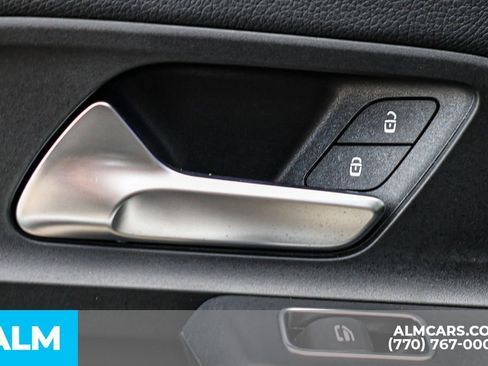 Used 2025 Mercedes-Benz GLA 250 4MATIC image 56