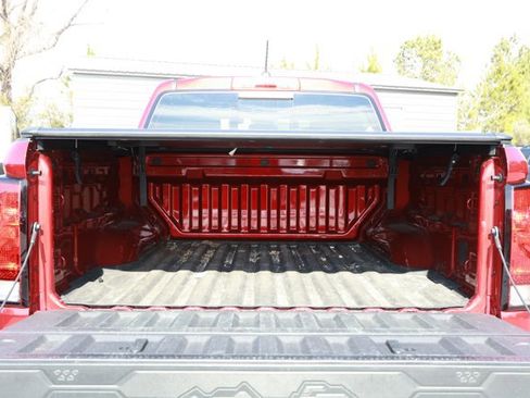 Used 2025 Chevrolet Colorado LT w/ Advanced Trailering Package image 8