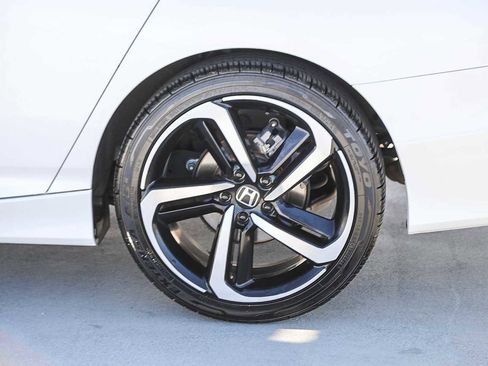 Used 2021 Honda Accord Sport Special Edition image 11