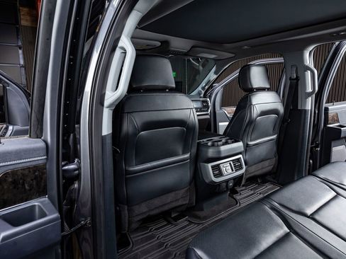 Used 2024 Ford F350 Lariat w/ Lariat Ultimate Package image 34