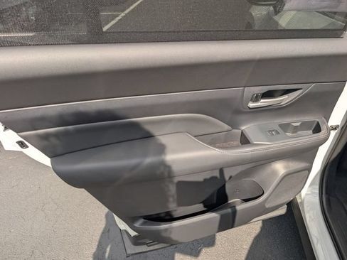 Used 2026 Toyota Grand Highlander AWD Hybrid image 10