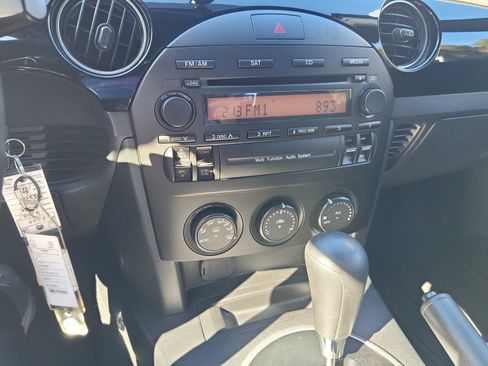 Used 2008 MAZDA MX-5 Miata Sport image 27