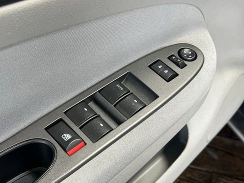 Used 2008 Chevrolet Cobalt LT image 10