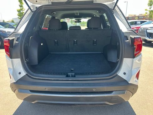 Used 2025 GMC Terrain Elevation AWD/4WD image 15