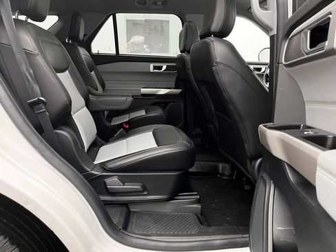 Used 2023 Ford Explorer XLT w/ Equipment Group 202A image 37