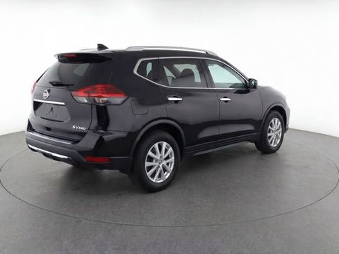 Used 2018 Nissan Rogue SV w/ Sun & Sound Touring Package AWD/4WD image 6