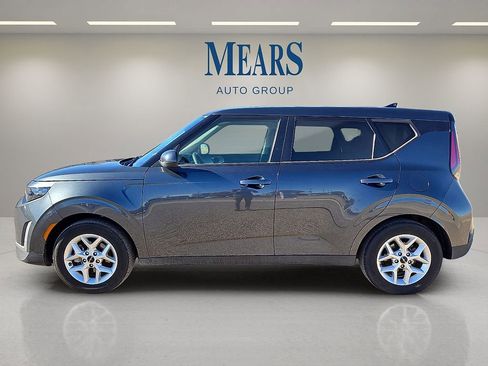Used 2024 Kia Soul LX w/ Option Group 015 image 2