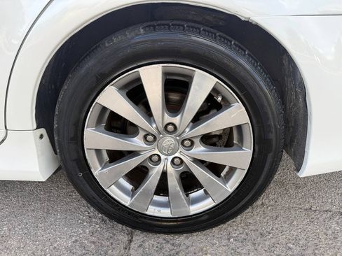 Used 2011 Toyota Avalon Limited FWD image 25