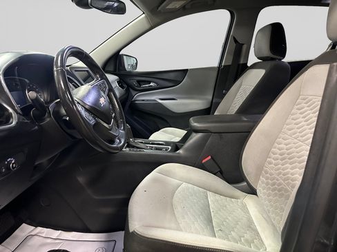Used 2019 Chevrolet Equinox LT FWD image 13