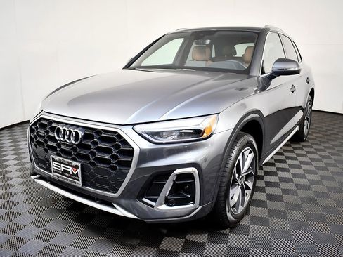 Used 2022 Audi Q5 2.0T Premium Plus image 3