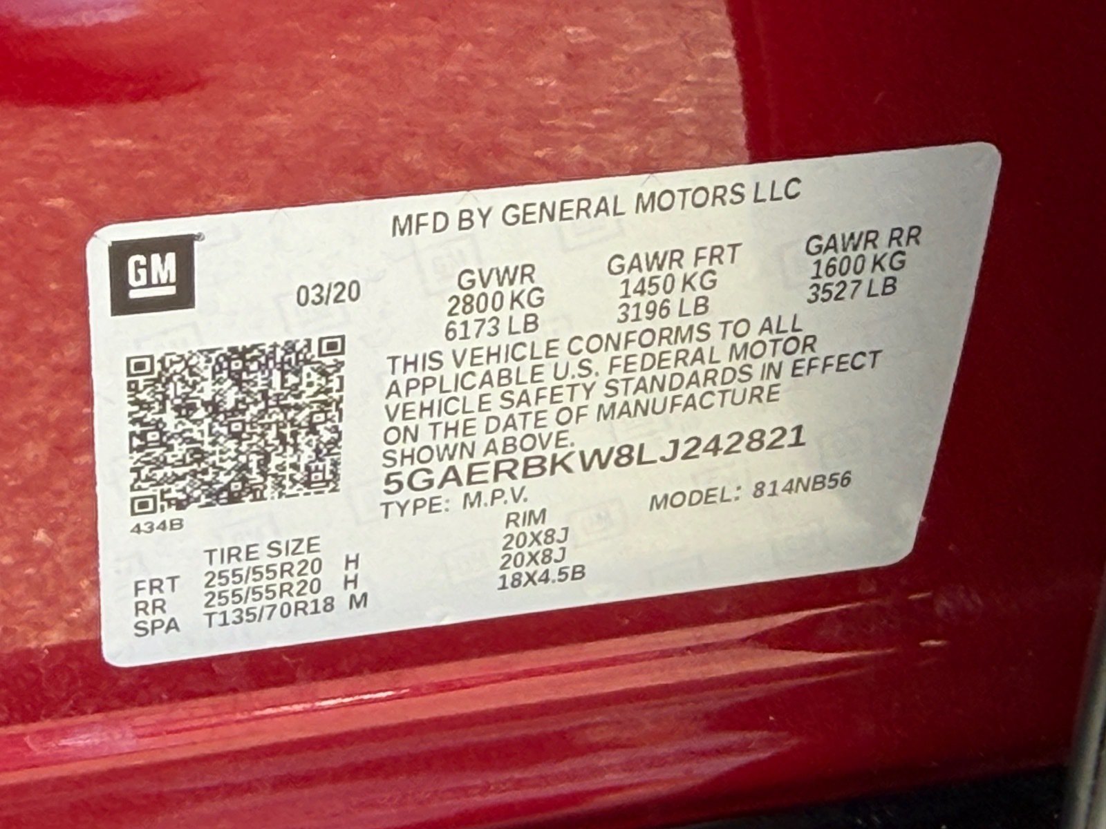 Used 2020 Buick Enclave Essence w/ Sound and Sites Package FWD image 35