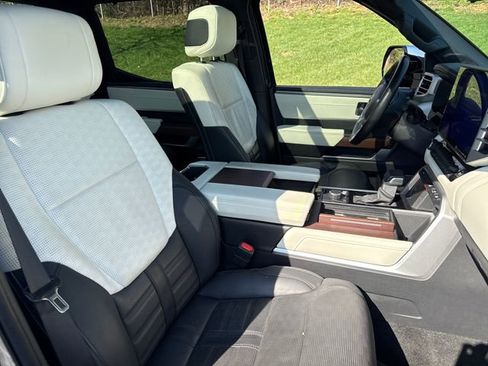 Used 2023 Toyota Tundra Capstone AWD/4WD image 13