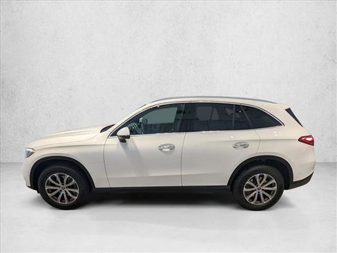 Certified 2025 Mercedes-Benz GLC 300 GLC 300 image 9