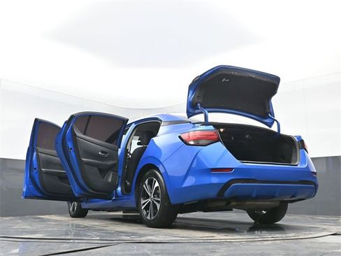 Used 2021 Nissan Sentra SV image 54