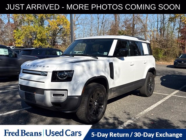 Used 2025 Land Rover Defender 110 S AWD/4WD image 3