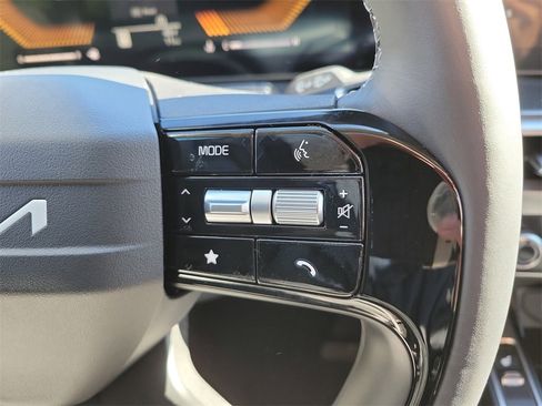 New 2026 Kia Sorento S image 32