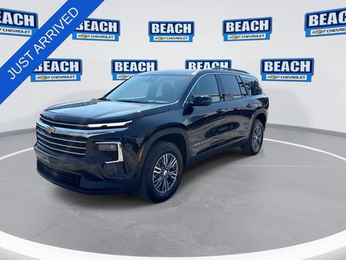 New 2026 Chevrolet Traverse LT w/ Driver Confidence Package FWD image 4