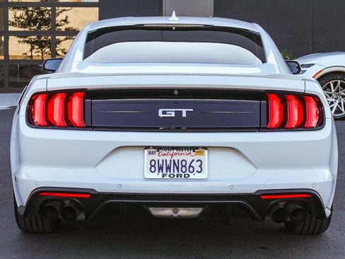 Used 2021 Ford Mustang GT RWD image 8