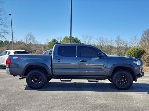 Used 2023 Toyota Tacoma SR5 RWD image 6