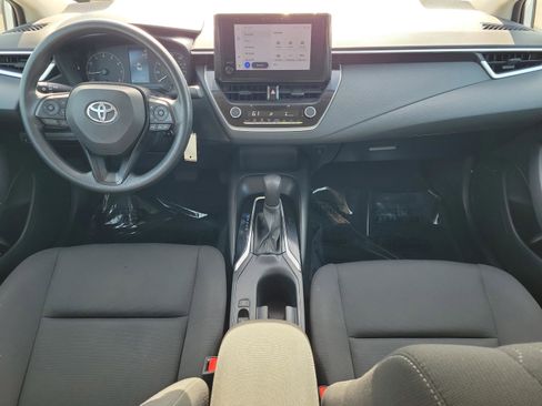 Used 2024 Toyota Corolla LE image 11