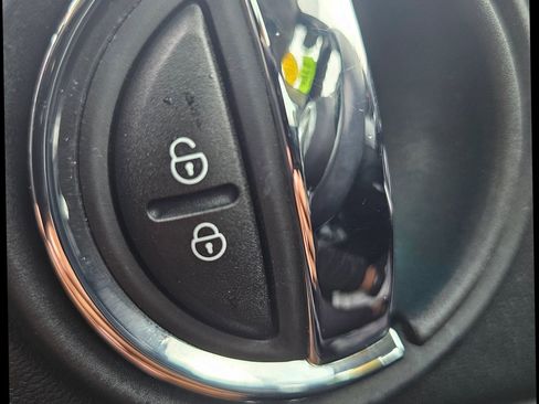 Used 2019 MINI Cooper Countryman S image 24