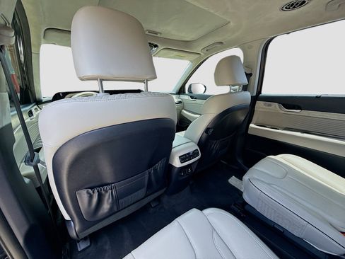 Used 2023 Hyundai Palisade Calligraphy FWD image 22