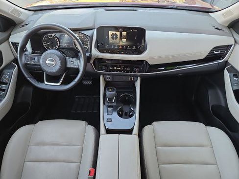 Certified 2023 Nissan Rogue SL w/ SL Premium Package image 18