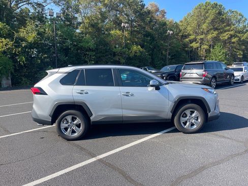 Used 2024 Toyota RAV4 XLE image 21