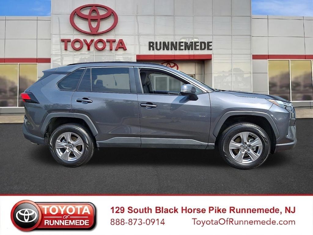 Certified 2025 Toyota RAV4 XLE AWD/4WD image 7
