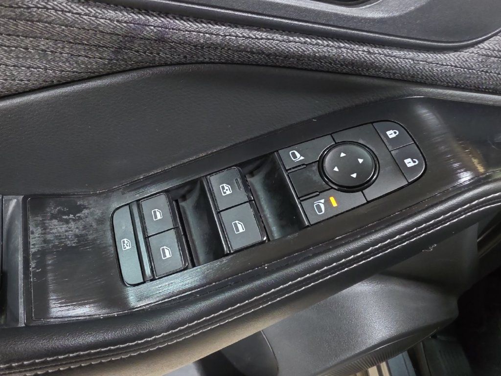 Used 2023 Nissan Rogue SV AWD/4WD image 13