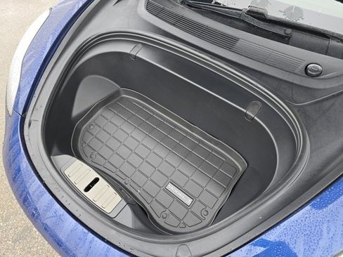 Used 2020 Tesla Model 3 Performance image 27