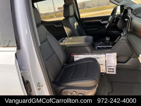 New 2026 GMC Sierra 1500 Denali w/ Denali Reserve Package image 24