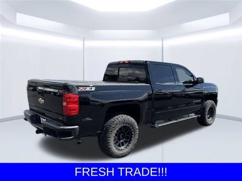 Used 2017 Chevrolet Silverado 1500 LT w/ All Star Edition AWD/4WD image 4