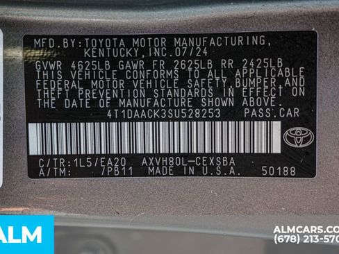 Used 2025 Toyota Camry SE image 57