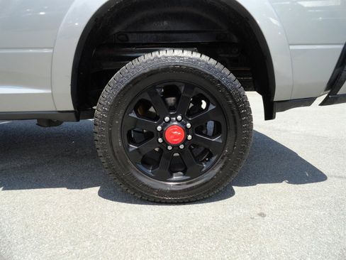 Used 2020 RAM 2500 Laramie AWD/4WD image 9