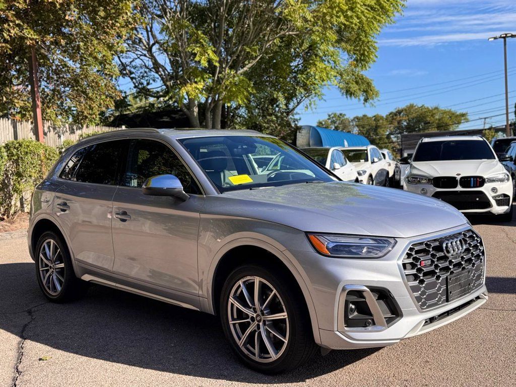 Used 2023 Audi SQ5 Premium Plus w/ Premium Plus Package AWD/4WD image 8