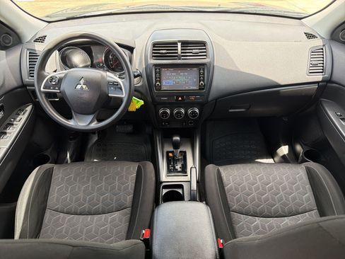 Used 2020 Mitsubishi Outlander Sport ES FWD image 24
