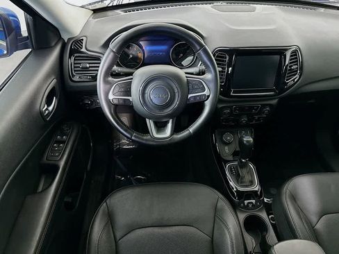 Used 2021 Jeep Compass Limited image 10