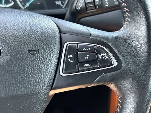 Used 2021 Ford EcoSport SE w/ SE Convenience Package FWD image 29