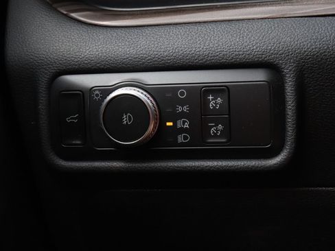 Certified 2020 Ford Explorer Limited AWD/4WD image 31