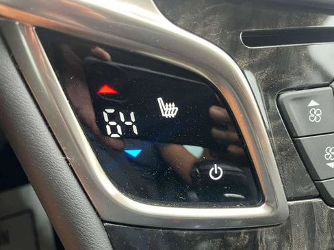 Used 2016 Buick LaCrosse Sport Touring image 32