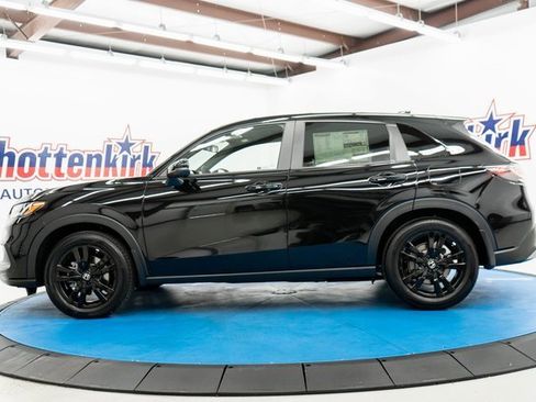 New 2026 Honda HR-V Sport image 5