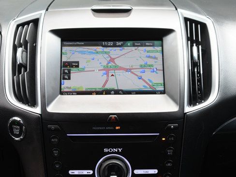 Used 2015 Ford Edge Titanium w/ Technology Package AWD/4WD image 19